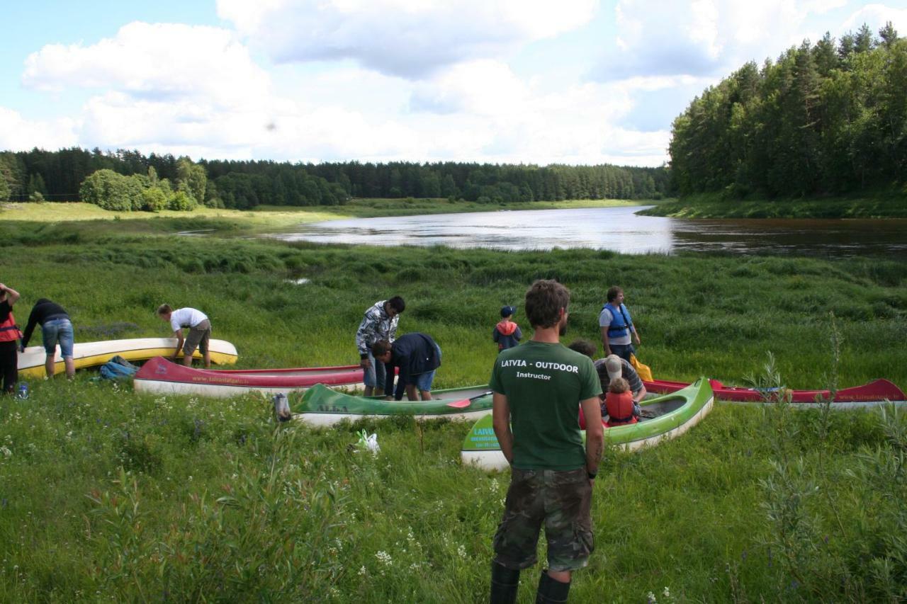 Nature Retreat "Upes Dizvietas" Krasław Zewnętrze zdjęcie